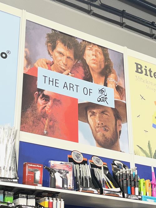 Lighter edition by Curly & Smooth